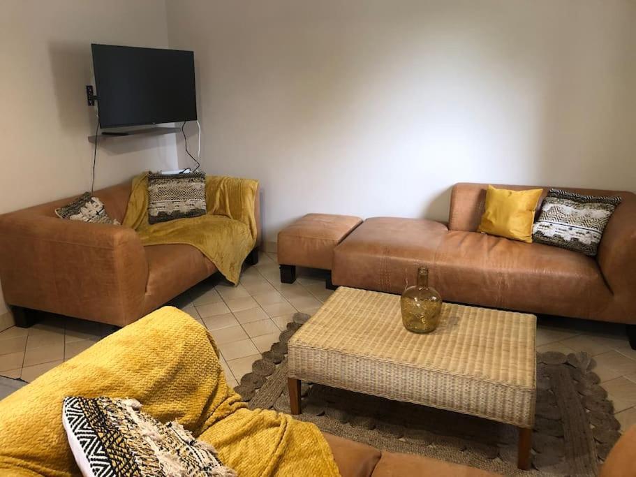 Maison Individuelle Laveissiere Экстерьер фото