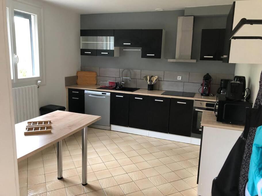 Maison Individuelle Laveissiere Экстерьер фото