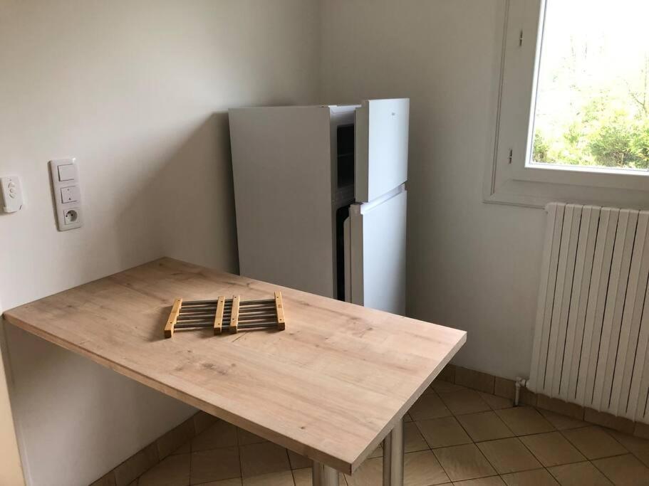 Maison Individuelle Laveissiere Экстерьер фото